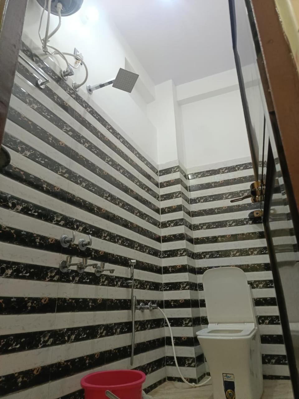 Shree Hari Guest House Ayodhya Экстерьер фото